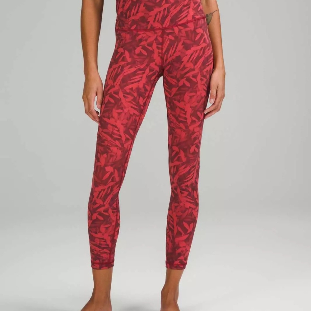 NWT Lululemon Wunder Under High-Rise Tight 25" Spray Leaf Fireside Red Size 8